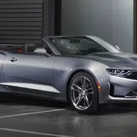 Chevrolet Camaro dostal novou agresivnější tvář pro rok 2019