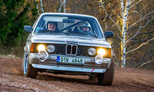 Autíčkář si hraje: Prague Rally Revival 2018: Čistá motoristická radost