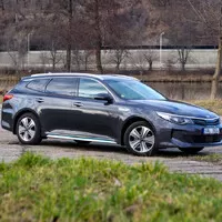 Kia Optima Sportswagon PHEV: Vzhůru do budoucnosti!