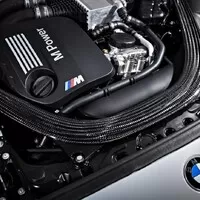 BMW představuje M2 Competition. Bude i manuál!