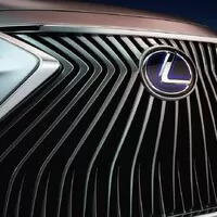 Lexus odkrývá karty, nový sedan ES se blíží.
