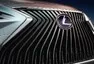 Lexus odkrývá karty, nový sedan ES se blíží.