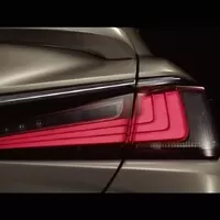 Lexus odkrývá karty, nový sedan ES se blíží.