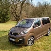 Peugeot Traveller 2.0 HDi 4x4 Dangel: Rallye dodávka