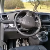 Peugeot Traveller 2.0 HDi 4x4 Dangel: Rallye dodávka