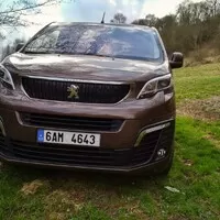 Peugeot Traveller 2.0 HDi 4x4 Dangel: Rallye dodávka