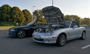 Autíčkářova garáž: Mazda MX-5 1.8 Kompresor: Jak se žije s přeplňovanou Miatou