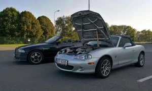 Autíčkářova garáž: Mazda MX-5 1.8 Kompresor: Jak se žije s přeplňovanou Miatou