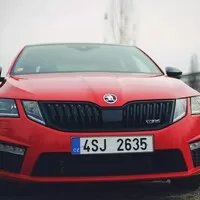 Škoda Octavia RS 245: Rozpolcený všeuměl
