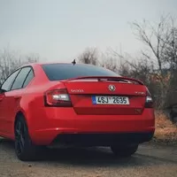 Škoda Octavia RS 245: Rozpolcený všeuměl