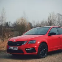 Škoda Octavia RS 245: Rozpolcený všeuměl