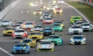 Novinky: Sledujte závod ADAC 24h Nürburgring ŽIVĚ!