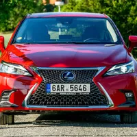 Lexus CT 200h: Městská limuzína