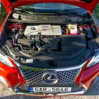 Lexus CT 200h: Městská limuzína