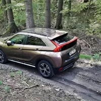 Mitsubishi Eclipse Cross 1.5 Turbo: Cesta časem