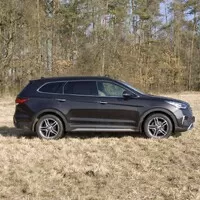 Hyundai Grand Santa Fe 2.2 CRDi: Korejská ‚amerika‘ na českých silnicích