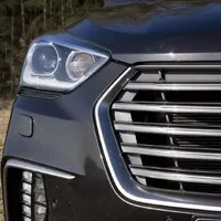 Hyundai Grand Santa Fe 2.2 CRDi: Korejská ‚amerika‘ na českých silnicích