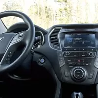 Hyundai Grand Santa Fe 2.2 CRDi: Korejská ‚amerika‘ na českých silnicích