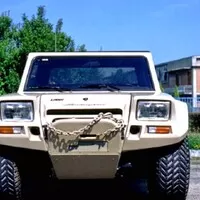 Lamborghini LM002: Ultimativní crossover