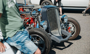 Kafe&Káry: Kafe & Káry Praha vol. 25: Benzín, kafe a sluníčko