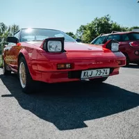 Kafe & Káry Praha vol. 25: Benzín, kafe a sluníčko