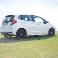 Honda Jazz 1.5 i-VTEC: Automobilový bonsai