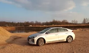 Recenze & testy: Hyundai Ioniq: Hybrid pro obyčejného člověka