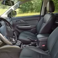 Mitsubishi L200 2.4 DI-D: Destilovaný pickup