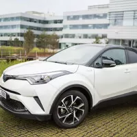 Toyota C-HR Hybrid: Velká hybridní revoluce?