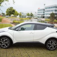 Toyota C-HR Hybrid: Velká hybridní revoluce?