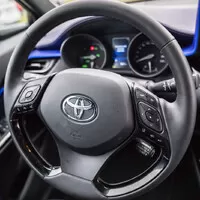 Toyota C-HR Hybrid: Velká hybridní revoluce?
