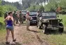 Autíčkář na srazu vojenské techniky na Ranči u Kamenného stolu