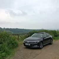 Volkswagen Passat 2.0 TDI: Zrcadlový Passat v zemi královny