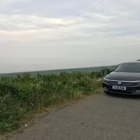 Volkswagen Passat 2.0 TDI: Zrcadlový Passat v zemi královny