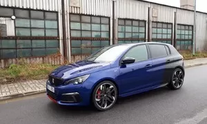 Recenze & testy: Peugeot 308 GTI: Osobnost vyváží všechno