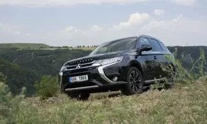 Mitsubishi Outlander PHEV: Elektrické překvapení