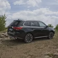 Mitsubishi Outlander PHEV: Elektrické překvapení