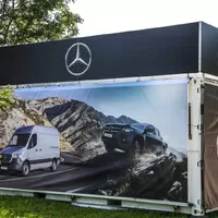 Autíčkář na výletě: Putování za Mercedesy a Dakarovou Tatrou