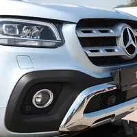 Autíčkář na výletě: Putování za Mercedesy a Dakarovou Tatrou