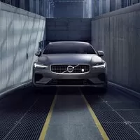 Nové Volvo S60 se představilo světu. Na co se můžeme těšit?