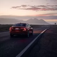 Nové Volvo S60 se představilo světu. Na co se můžeme těšit?