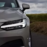 Volvo S90 D4 Momentum: Cit pro detail