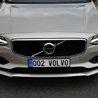 Volvo S90 D4 Momentum: Cit pro detail