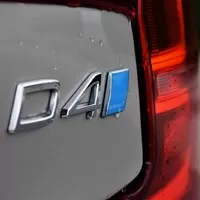 Volvo S90 D4 Momentum: Cit pro detail
