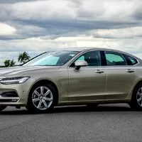 Volvo S90 D4 Momentum: Cit pro detail