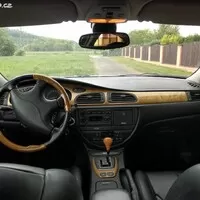 Hrdinové za babku: Jaguar S-Type 3.0 V6