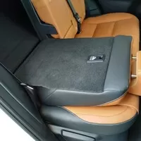 Lexus NX 300h: Protistresové cvičení