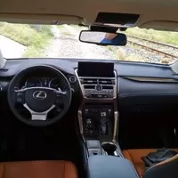 Lexus NX 300h: Protistresové cvičení