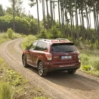 Subaru Forester 2.0i-L: Na nákup, na expedici, kamkoli