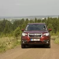 Subaru Forester 2.0i-L: Na nákup, na expedici, kamkoli